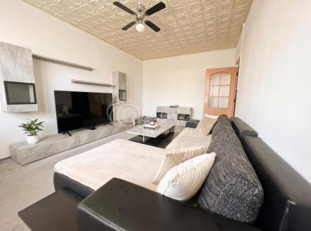 Pronájem bytu, 2+1, 55 m²