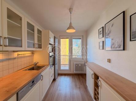 Pronájem bytu, 3+1, 85,3 m²