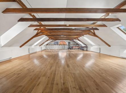 Prodej komerčního objektu, jiný, 470 m²