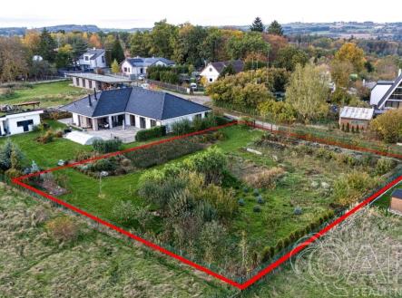 Prodej pozemku pro bydlení, 1 421 m²