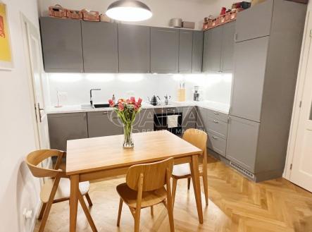 Pronájem bytu, 2+kk, 51 m²