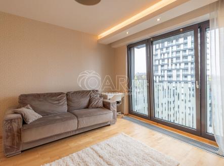 Pronájem bytu, 1+kk, 37,4 m²