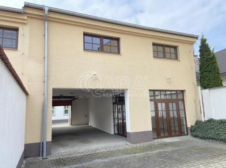 Pronájem domu/vily, 152 m²