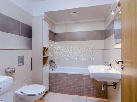 Pronájem bytu, 1+kk, 35 m²