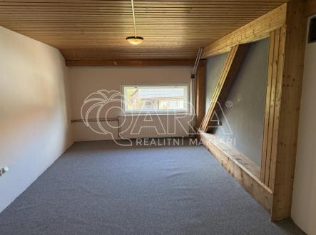 Pronájem bytu, 2+1, 52 m²