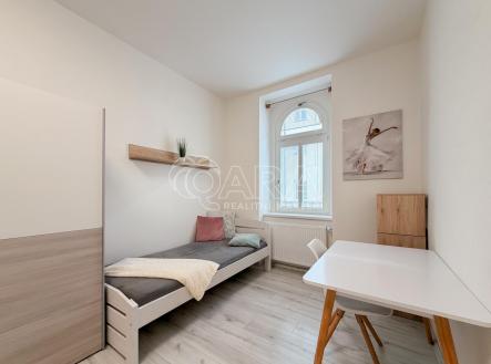 Pronájem bytu, jiný, 93 m² obrázek