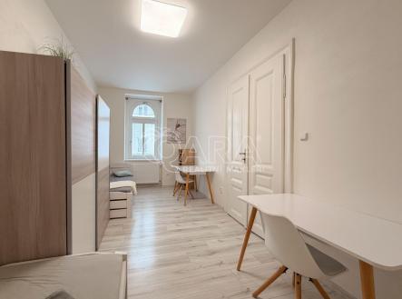 Pronájem bytu, jiný, 93 m²