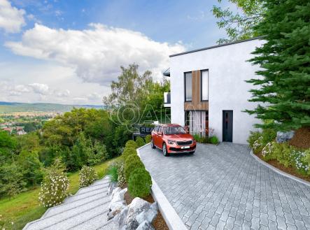 Prodej pozemku pro bydlení, 1 784 m²