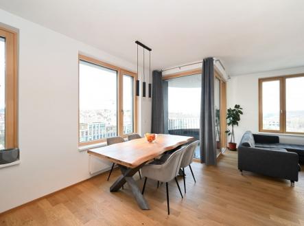 Pronájem bytu, 3+kk, 101 m²