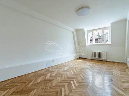 Pronájem bytu, 2+1, 84 m²