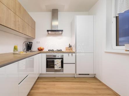 Pronájem bytu, 2+1, 64 m²