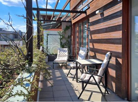 Pronájem bytu, 2+kk, 76,1 m²