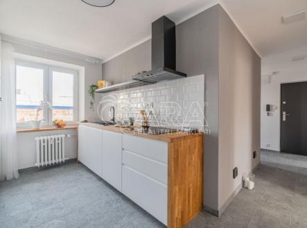 Pronájem bytu, 2+1, 59 m²