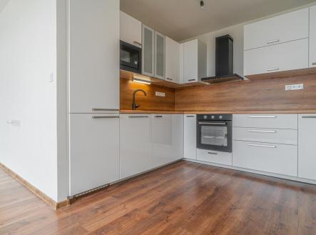 Pronájem bytu, 4+kk, 93 m²