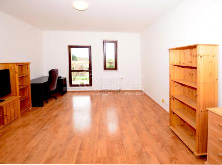 Pronájem bytu, 1+kk, 29 m²