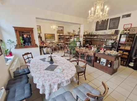 Pronájem obchodní prostory, 42 m²
