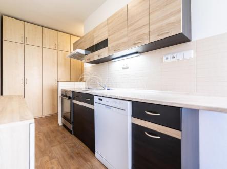 Pronájem bytu, 3+1, 68,5 m²