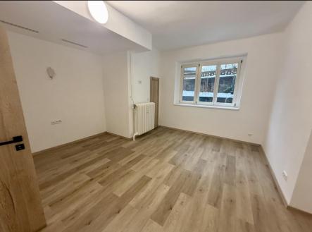 Prodej bytu, 1+1, 40 m²