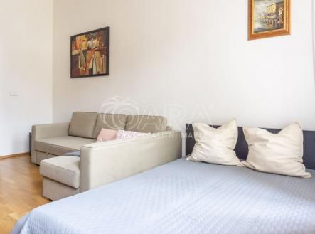 Pronájem bytu, 1+1, 31 m²