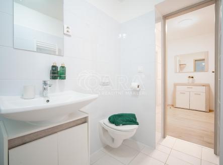 Pronájem bytu, 2+kk, 36 m²