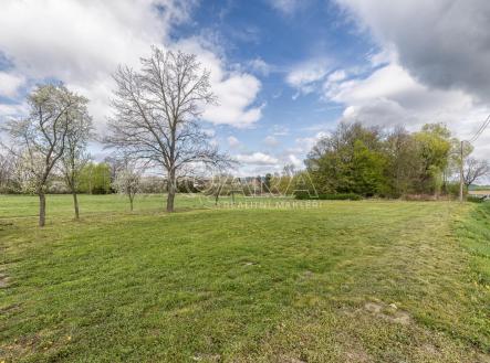 Prodej pozemku pro bydlení, 1 375 m²