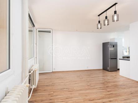 Pronájem bytu, 3+kk, 81,8 m²