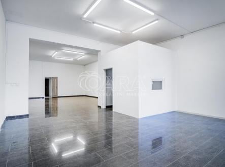 Pronájem komerčního objektu, průmyslový areál, 120 m²