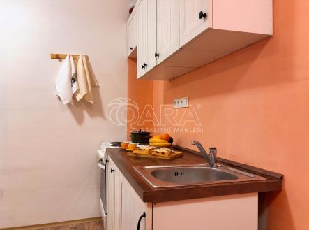 Pronájem bytu, 1+kk, 23 m²