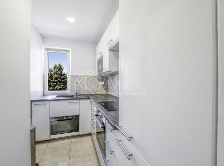 Pronájem bytu, 2+1, 47,8 m²