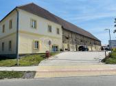 Pronájem skladu, 400 m²