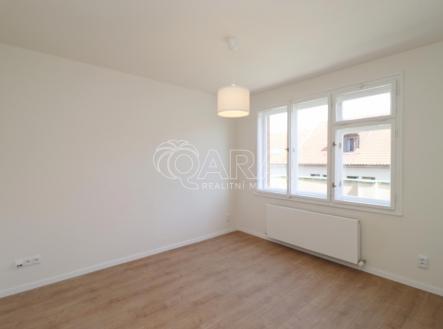 Pronájem bytu, 2+kk, 60 m²