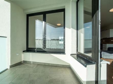 Pronájem bytu, 2+kk, 53 m²
