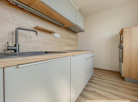 Pronájem bytu, 1+1, 37 m²
