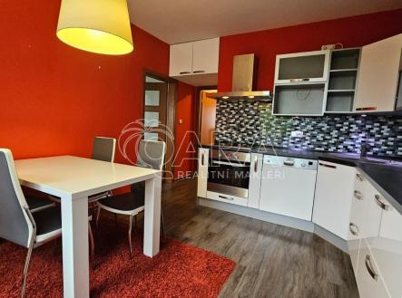 Pronájem bytu, 2+1, 60 m² obrázek
