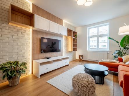 Pronájem bytu, 2+1, 63 m²
