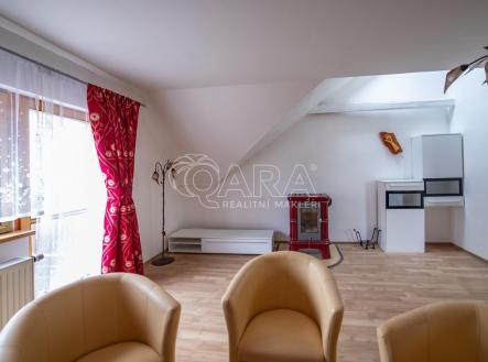 Pronájem bytu, 3+kk, 100 m²