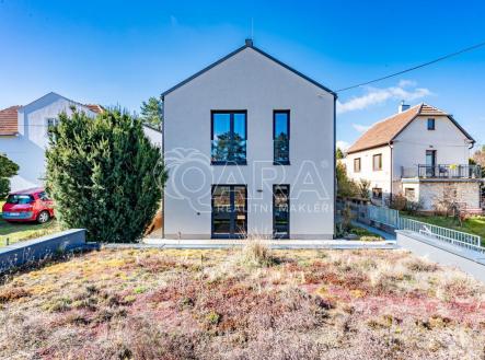 Pronájem komerčního objektu, jiný, 64 m²
