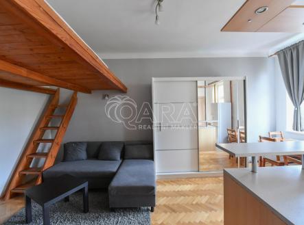 Pronájem bytu, 1+kk, 30 m²