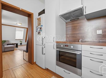 Pronájem bytu, 3+1, 92,7 m²