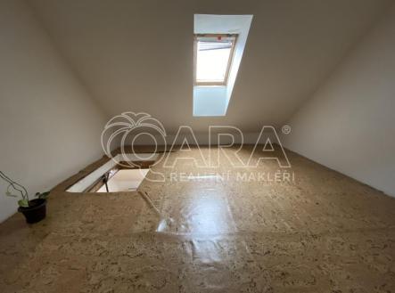 Pronájem bytu, 2+kk, 36 m²