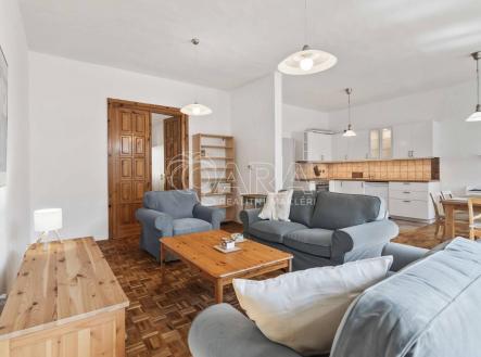 Pronájem bytu, 5+kk, 184 m²