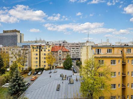 Pronájem bytu, 3+kk, 111 m²