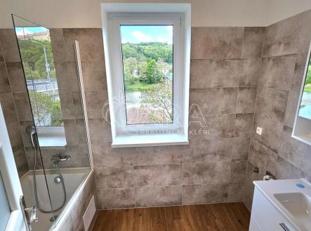 Pronájem bytu, 2+1, 62 m²
