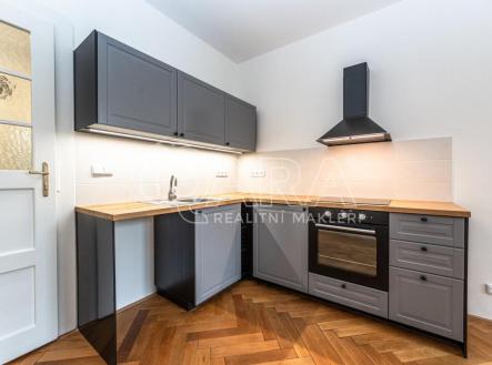 Pronájem bytu, 2+kk, 53 m²