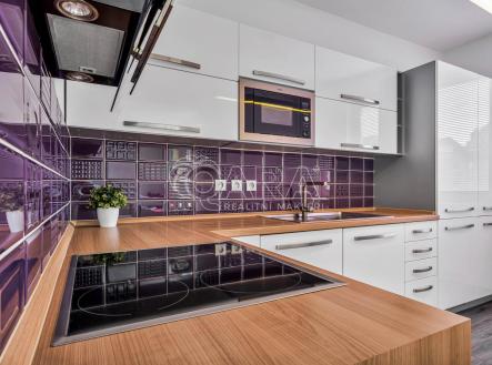 Pronájem bytu, 3+kk, 102 m²