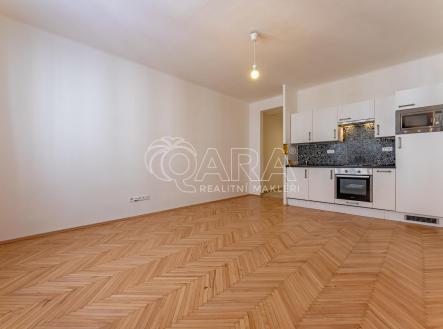 Pronájem bytu, 1+kk, 34 m²