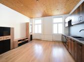 Pronájem bytu, 4+kk, 100 m²