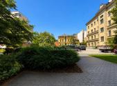 Pronájem bytu, 2+kk, 82 m²