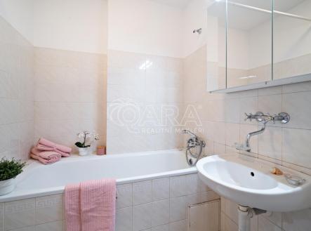 Pronájem bytu, 2+1, 55 m²