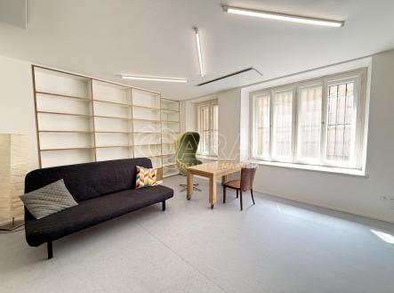 Pronájem bytu, 1+kk, 55 m²
